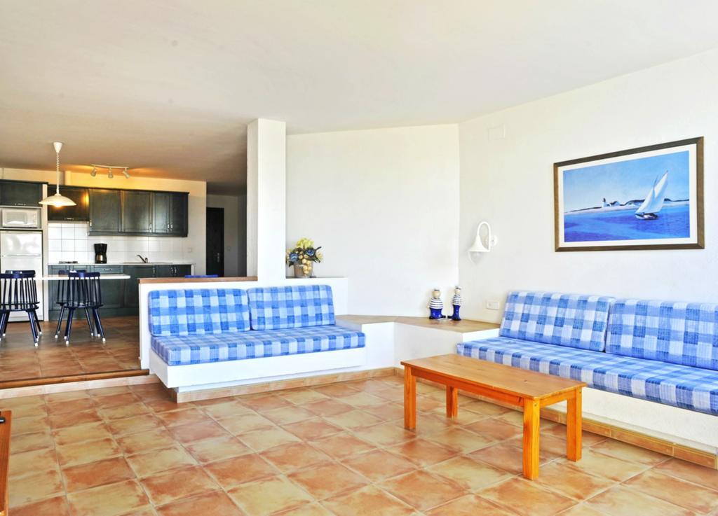Apartaments El Berganti En Canyelles Petites Roses Eksteriør billede